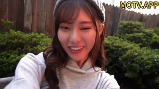 风流小护士对话刺激！小伙征服人妻，老公打电来强忍呻吟接【看简介同城免费约炮】